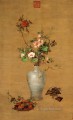 伝統的な中国の正午に輝くランの花